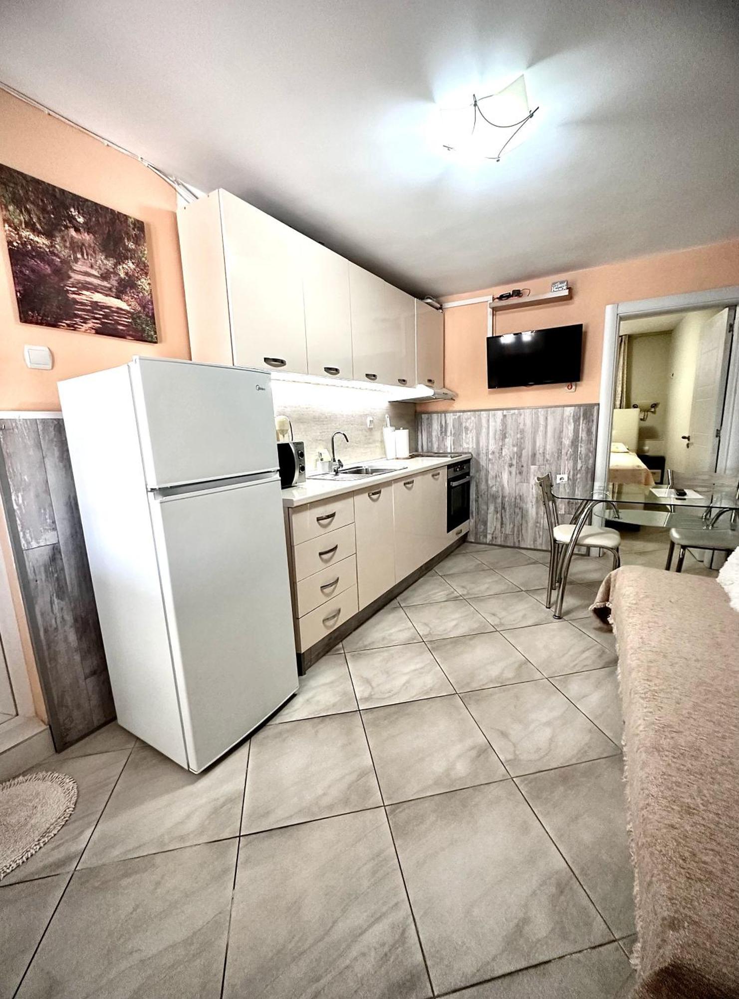 Emanuela SunnySide Apartment Kavala Bagian luar foto